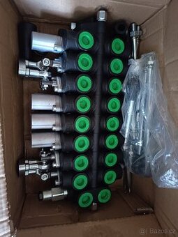 Rozvaděč 8 sekcí, joysticky nový