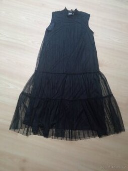 Společenské šaty černé