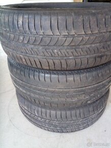 K prodeji 2ks letních pneu v rozměru 195/55 R 16
