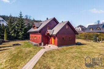 Prodej roubenky k trvalému bydlení, 4+kk, 163 m2, zahrada 19