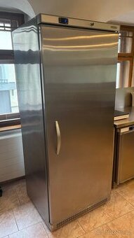 Lednice TEFCOLD UR 600