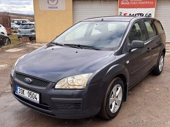 Ford Focus, 1.6 74KW 2005,192TKM,AUTOMAT,TAŽNÉ,PDC,SERVIS