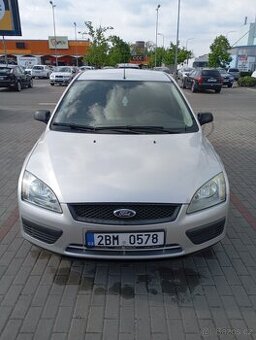 Ford Focus Kombi 1.6 TDCi (66 kW), r. 2005 – klima, tažné