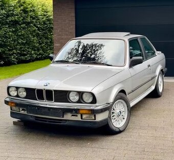 BMW e30 325iX