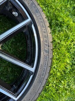 Letní pneu Michelin pilot sport 4