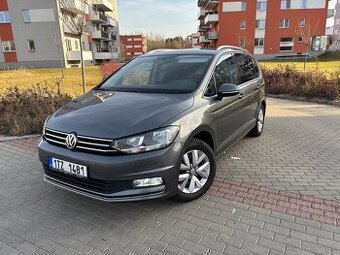 VW Touran R-line / DSG / 7mist