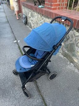 Cybex Eezy S+2