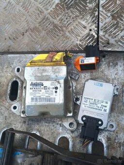Renault Trafic Opel vivaro Nissan Airbag jednotka