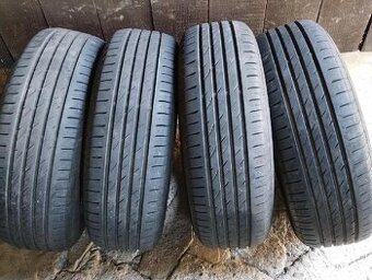 pneu 205/65/r16