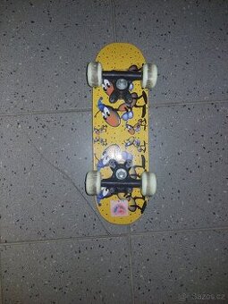 Decký skateboard. - 1