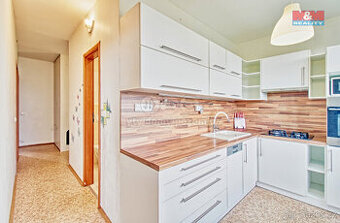 Prodej bytu 2+1, 68 m², OV, Chomutov, ul. Kundratická