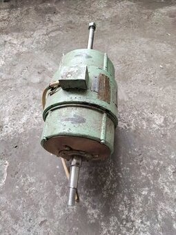 Starý el.motor Josef Sousedík Vsetín 0,74 kW