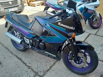 Kawasaki gpx 600r
