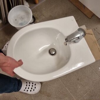 Bidet - 1