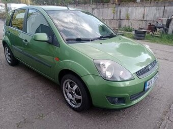 Ford Fiesta 1.4i 16V - 1