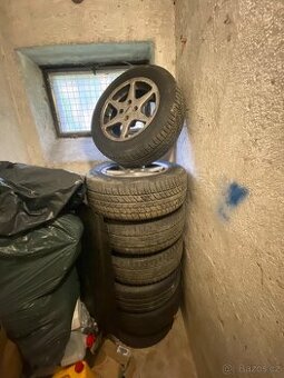 Letní pneumatiky 205/60 R15 na dojetí