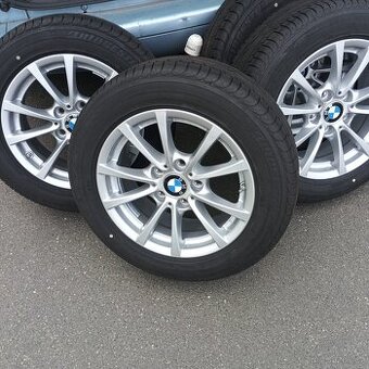 16 alu org. BMW + 205 60 16 Bridgetone, pneu letní