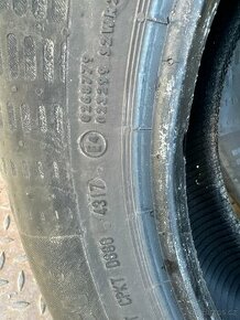 Letni 215/60 r17 vzorek 4,5mm continental