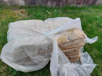 Skelná vata na zateplení... cca 30m2