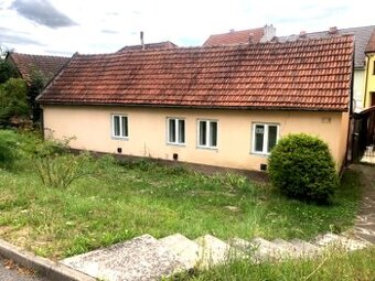 Rod. dům 2+1 UHERSKÝ BROD - ÚJEZDEC