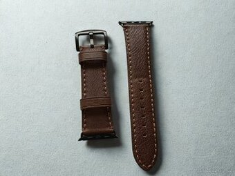 Kožený řemínek FIXED pro Apple Watch 44 mm. Pěkný stav.
