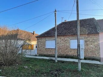 🏡 Prodej přízemního rodinného domu v centru Veliko Središte