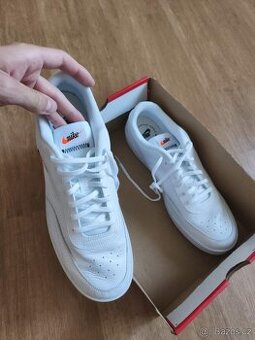 Různé druhy obuvi značky NIKE - úplně nové