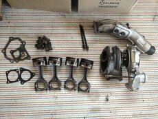 Mitsubishi Lancer EVO X - díly z motoru