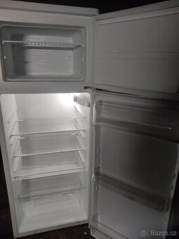 lednice s mrazakem Zannusi 145/55cm