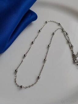 Elegantní řetízek s kuličky