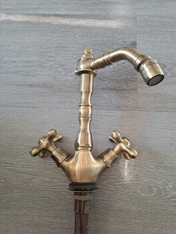 Paffoni IRV 145 Bronz-umyvadlová/dřezová baterie (tlaková)