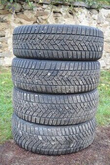 Zimní sada Dunlop 205/55R17 - 205/55/17