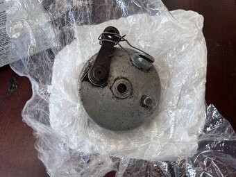 Stadion S11,S22, Jawetta - brzdový štít a pakny