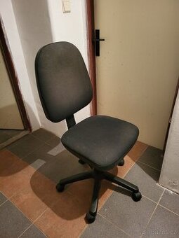 Kancelářská židle