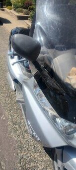 Skútr piaggio x8 200 ccm st TP, spíše na dily info po tel.