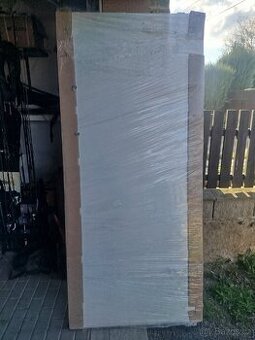 Posuvné dveře + pojezd