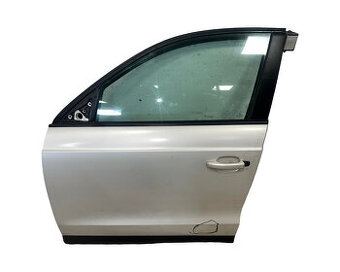 Levé přední dveře bílá LC9A / fólie Audi Q3 8U r.v. 2014