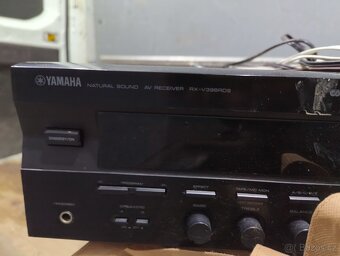 Zesilovač Yamaha RX-V396RDS + subwoofer