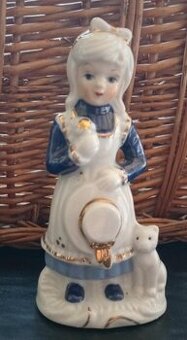 Porcelánová panenka značená - 1