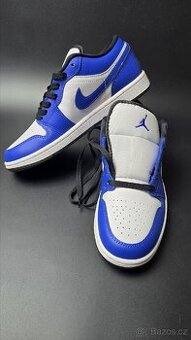 Nike Air Jordan 1 low  42eu