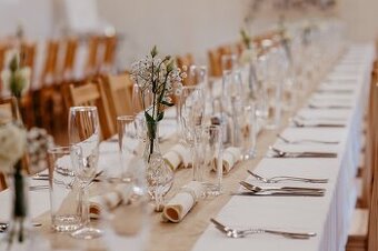 Svatební dekorace, fotorám, uvítací cedule