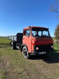 Avia A31 turbo hákový nosič kontejneru