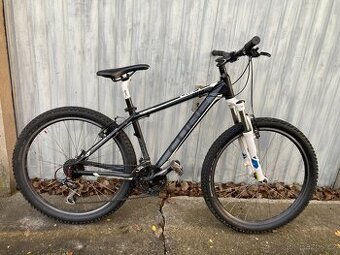 Horské juniorské kolo Cube Aim , vel 26