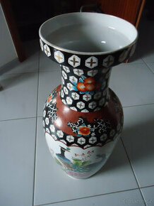 Váza porcelánová s čínskými motivy - 1