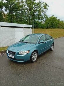 Volvo S40 2.0D 100KW+AUTOMAT+KINETIC+FACELIFT