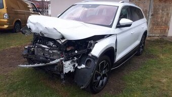 ŠKODA KODIAQ 2.0TDI 147kW STYLE DSG 4X4 WEBASTO / 2021, ČR /