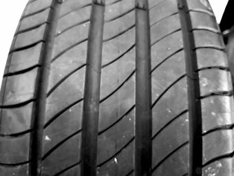 2ks pěkných letních pneu 225/50 R18 Michelin