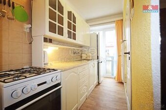 Pronájem bytu 3+1, 59 m², Horní Slavkov, ul. Poštovní