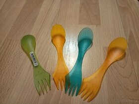 Plasovy pribor