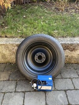 Dojezdová pneumatika T125/85R16 s kompresorem
